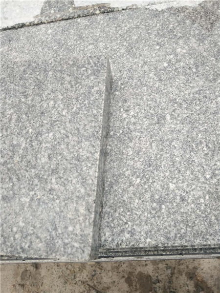 魯灰石材多少錢